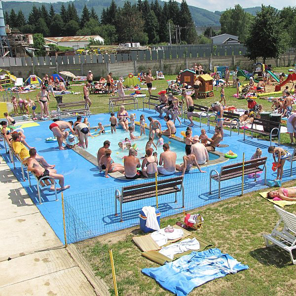 basen dziecięcy w Svidniku przed rokiem 2014